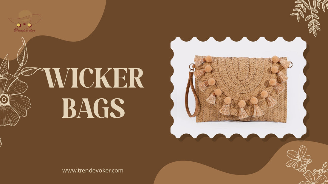 Handmade wicker fringe bag for beach holidays – elegant clutch purse from Pakistan with boho design.